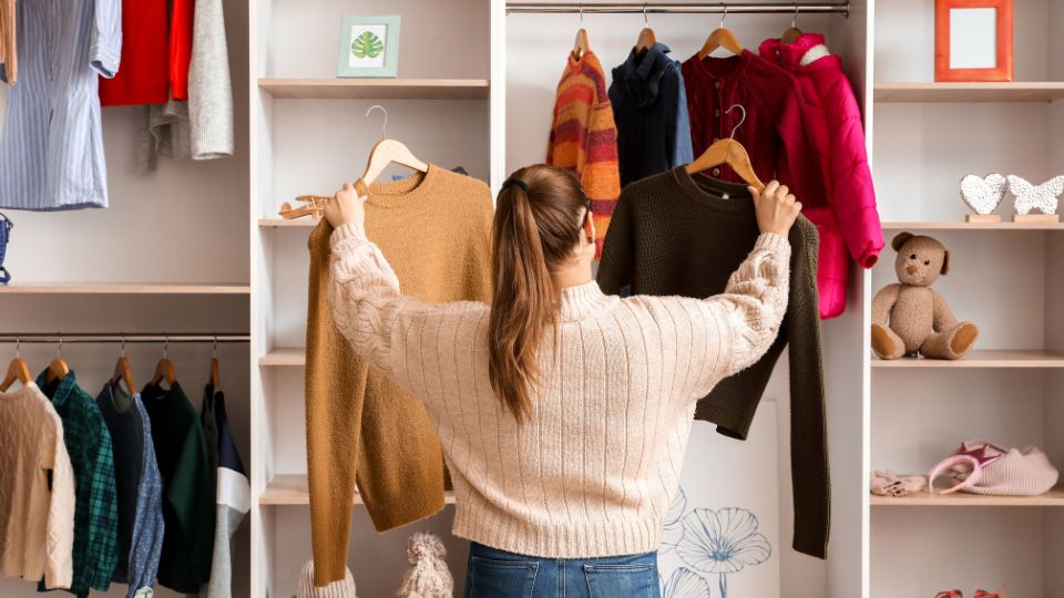 Ruhásszekrényről álmodni – jelentés és értelmezés
